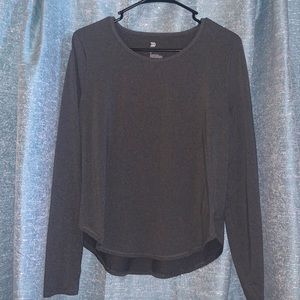 Long sleeve workout shirt